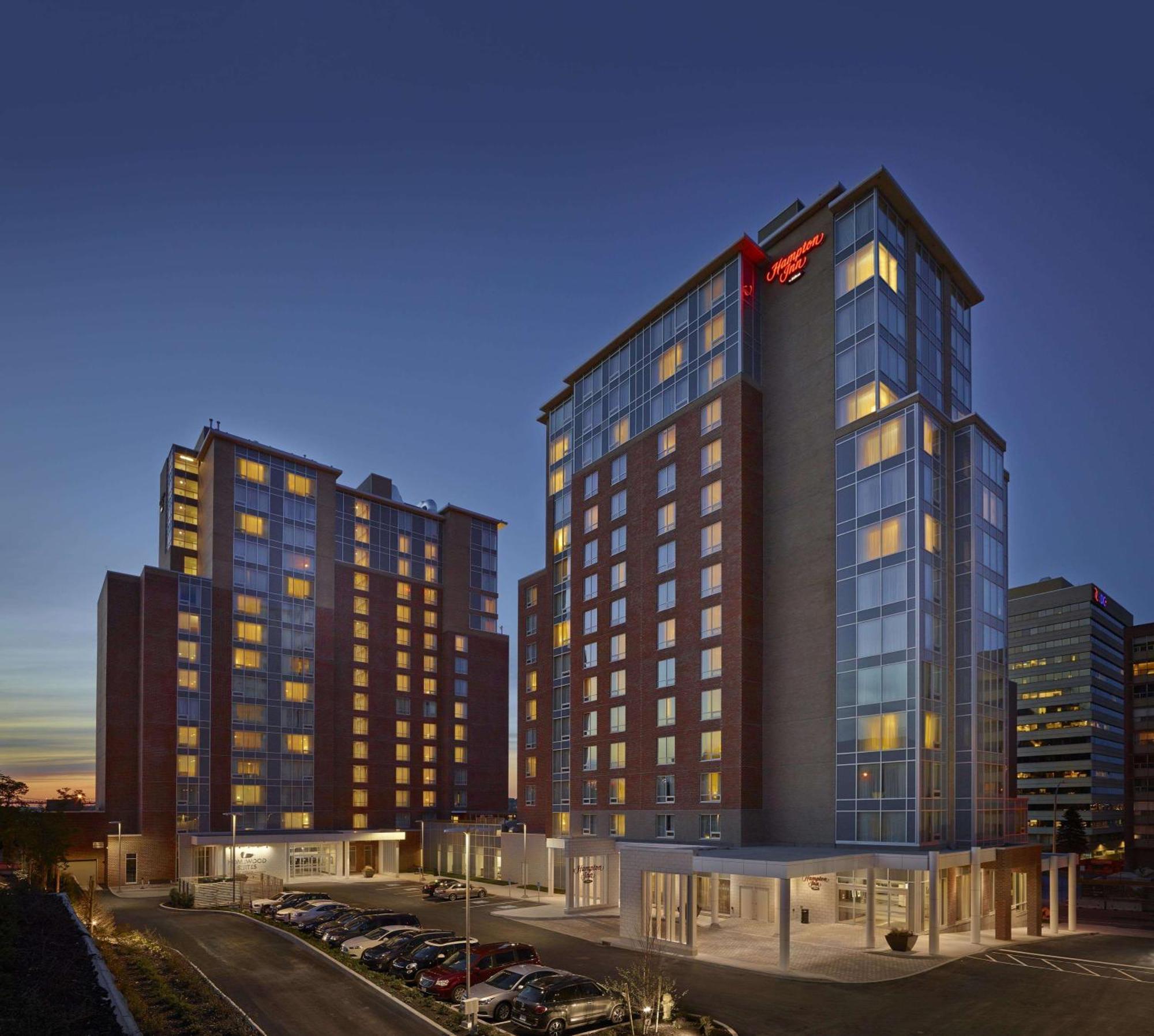 Hampton Inn By Hilton Halifax Downtown Exterior photo